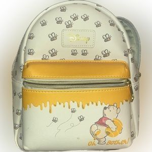 Loungefly Winnie the Pooh, Mini Backpack